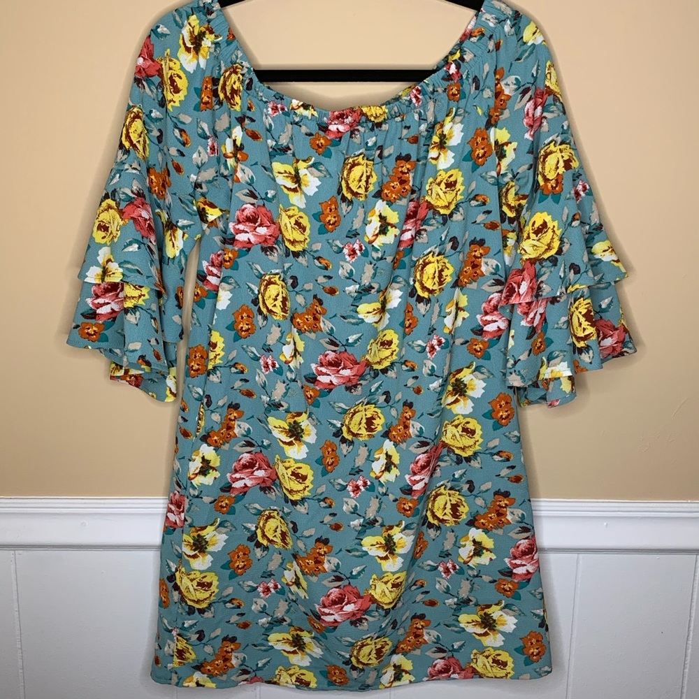 Xhilaration Blue Flower Print Dress w/ Pockets